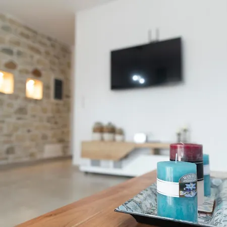 Elixrysos 2 Apartment *